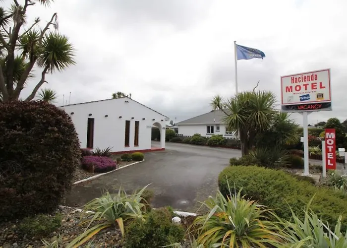 Hacienda Motel